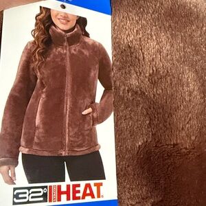 32 degrees women’s plush jacket with zipper, size M, L, Tan color, NWT